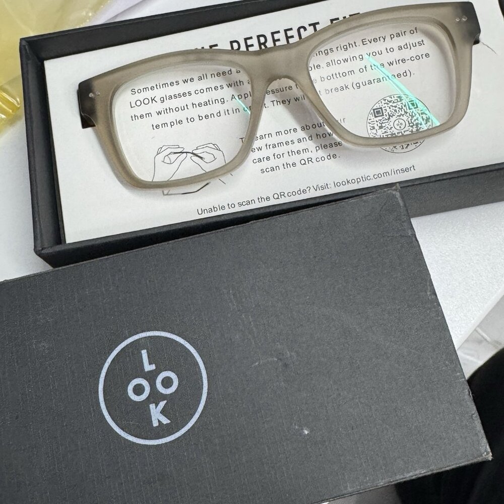 LOOK OPTIC Lk70 Cosmo Reader Stylish Unisex Reading Glasses +3.00 Taupe
